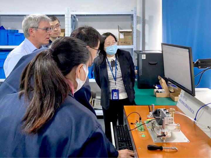 測試臺 (2).jpg 測試臺 (2).jpg