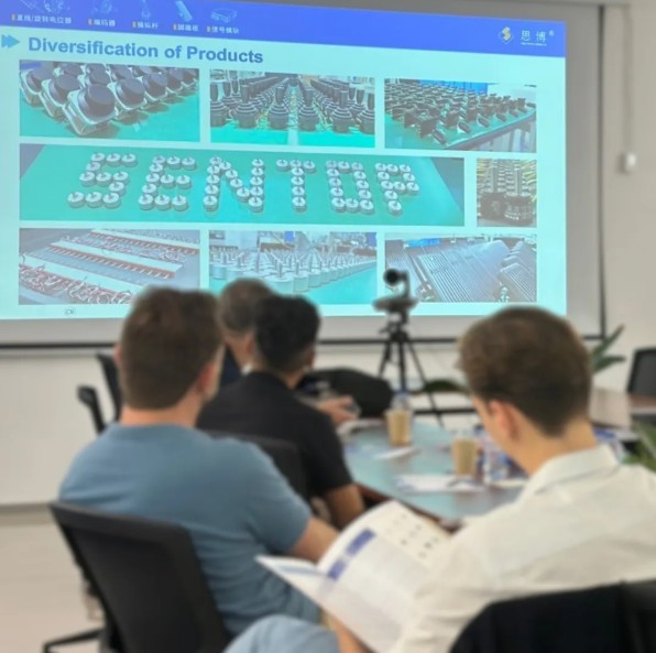 布局全球網(wǎng)絡，建立深度合作。(圖2)